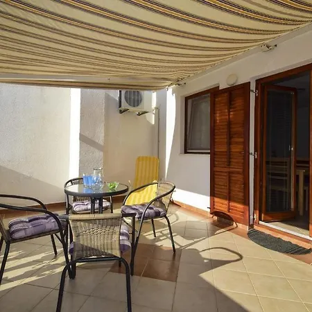 Appartamento With A Parking Space Drage, Biograd - 17392