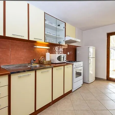 With Parking Space Drage, Biograd - 17392 Lägenhet Pakoštane