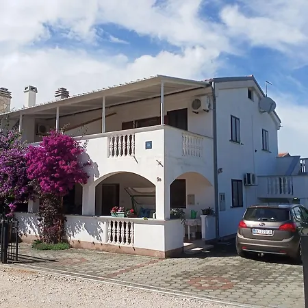 Appartamento With A Parking Space Drage, Biograd - 17392 Pakoštane