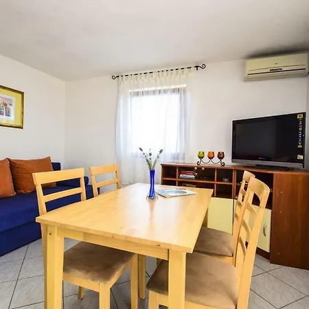 Apartment With Parking Space Drage, Biograd - 17392