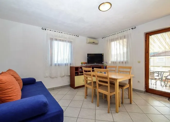 With Parking Space Drage, Biograd - 17392 Lägenhet